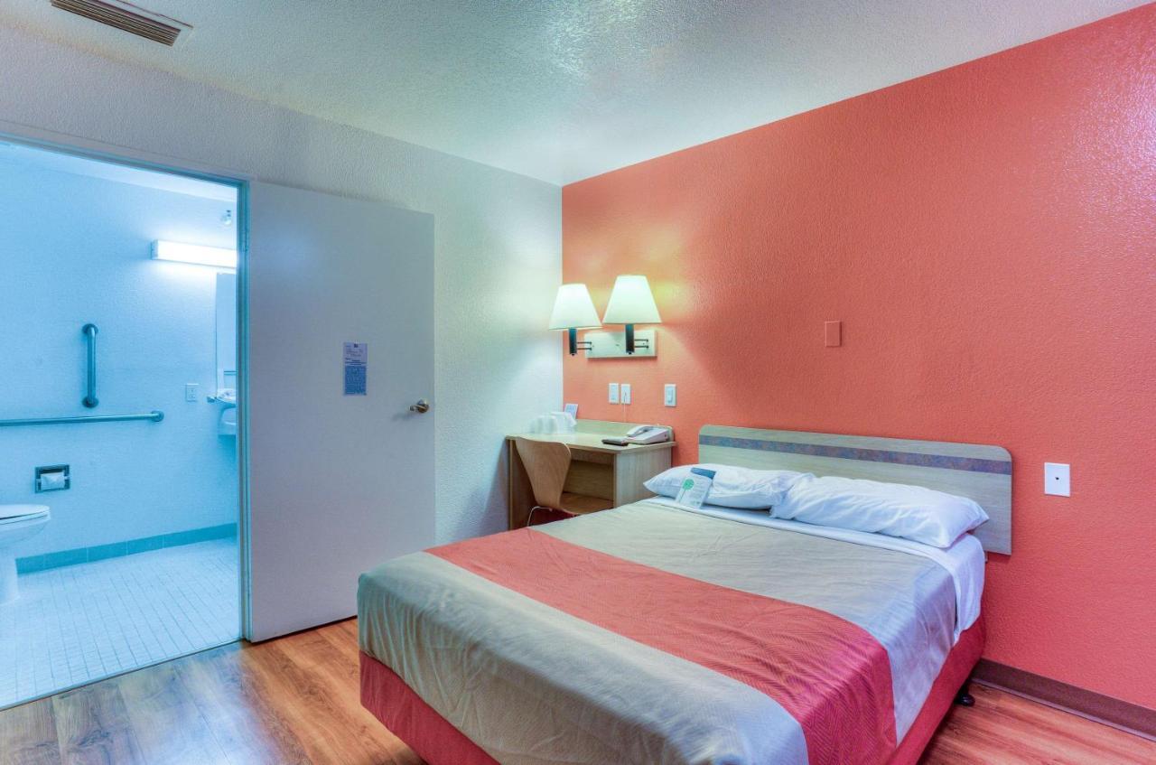Motel 6-Tigard, Or - Portland South - Lake Oswego Exteriér fotografie
