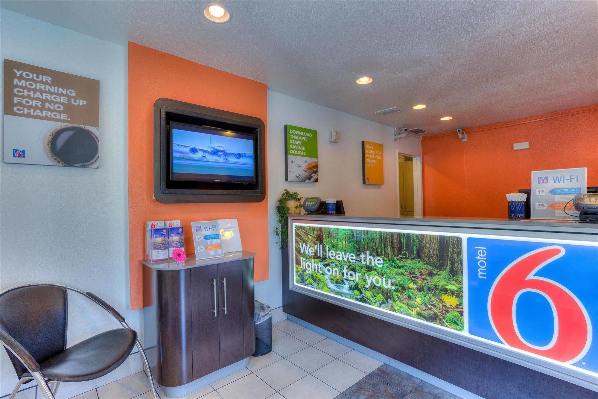 Motel 6-Tigard, Or - Portland South - Lake Oswego Exteriér fotografie