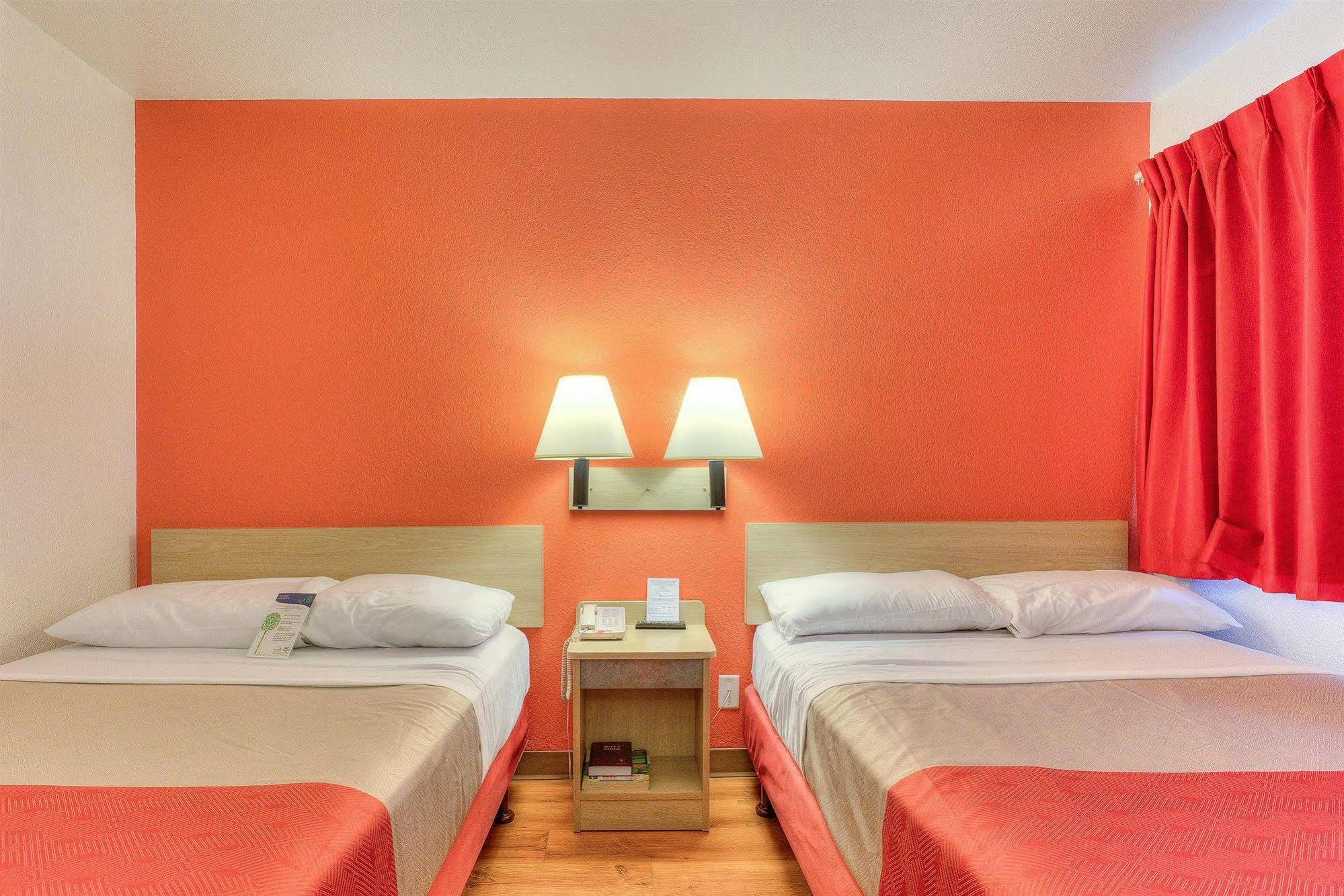 Motel 6-Tigard, Or - Portland South - Lake Oswego Exteriér fotografie